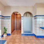 Classic 5 Bdrm Andalucian W Pool & Sea View * Marbella