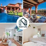 Classic 5 Bdrm Andalucian W Pool & Sea View Apartman *