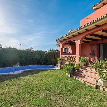 Classic 5 Bdrm Andalucian W Pool & Sea View Apartman *